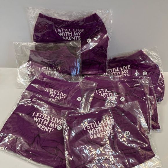 “Still Live With My Parents" Pet Shirt - All Sizes - Purple - Picture 3 of 4